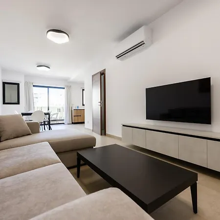 דירה At Portobello Luxury סיינט פול ביי